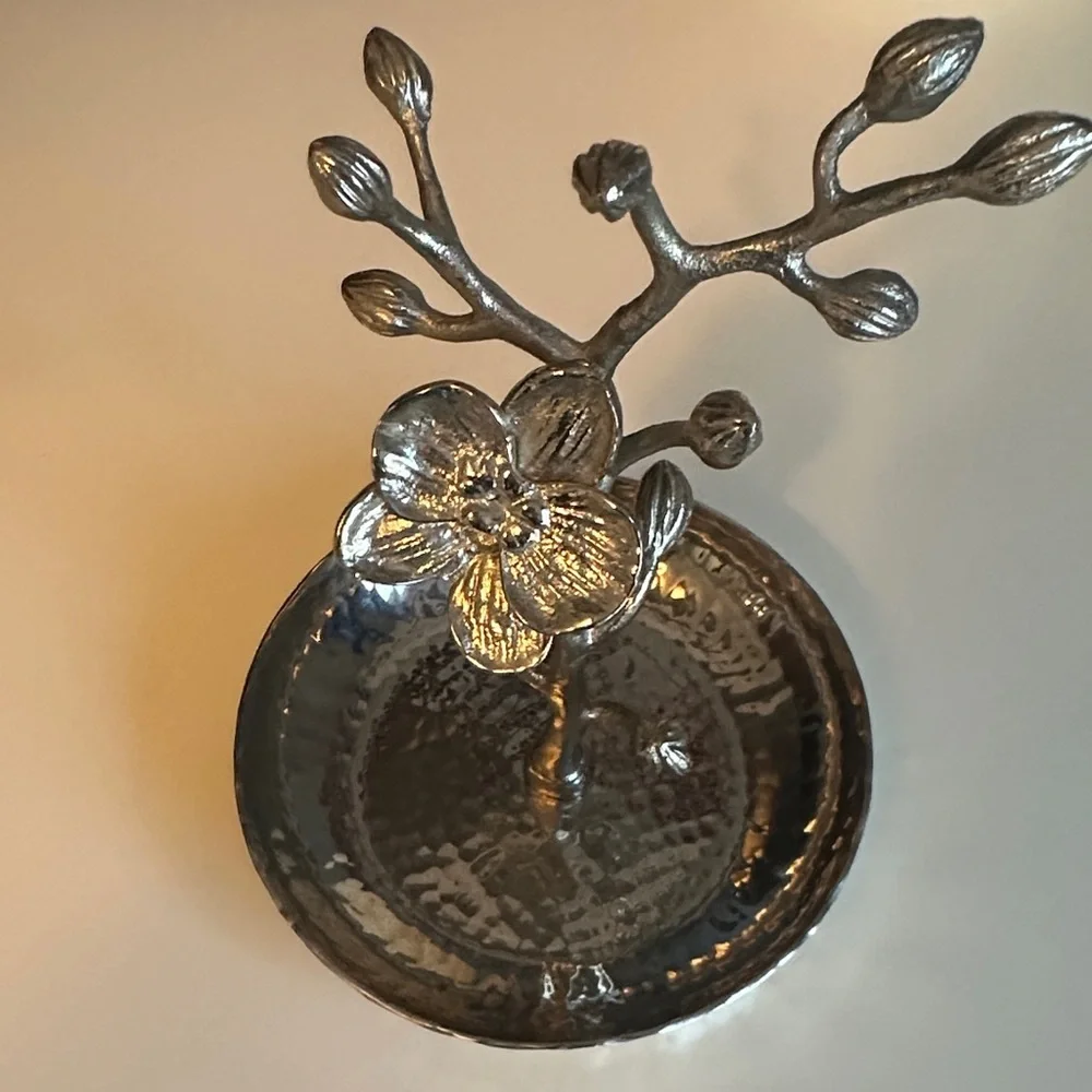 Michael Aram white orchid ring dish